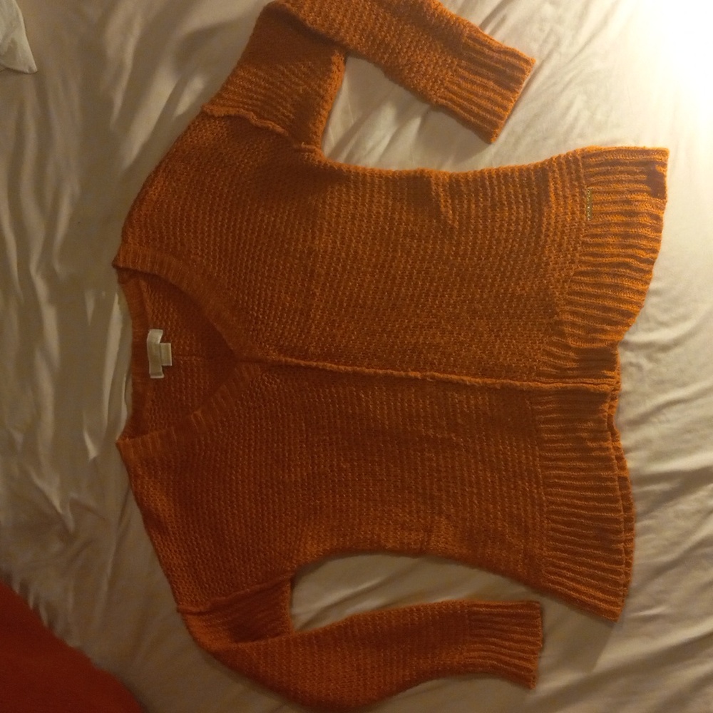 Michael Kors Comfy Cozy Sweater, Small - Picture 6 of 7